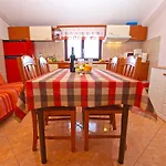 Blazenka 1270 * Пула