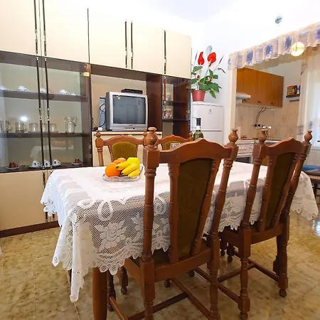 Blazenka 1270 Appartement Pula