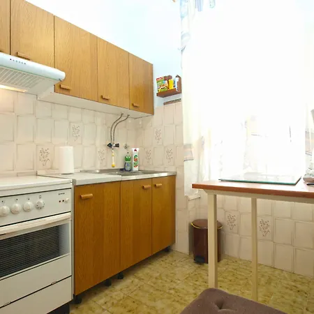 Appartement Blazenka 1270