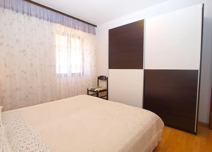 Διαμέρισμα Blazenka 1270 *