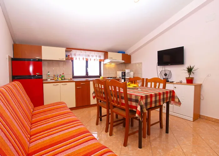 Διαμέρισμα Blazenka 1270 *